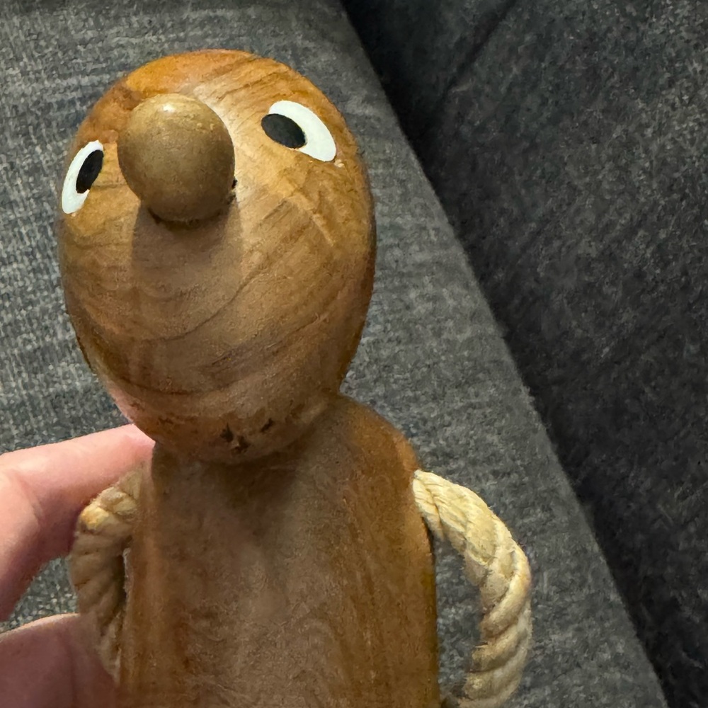 Handcrafted Wooden Figurine from Spain mcm - Picture 3 of 8